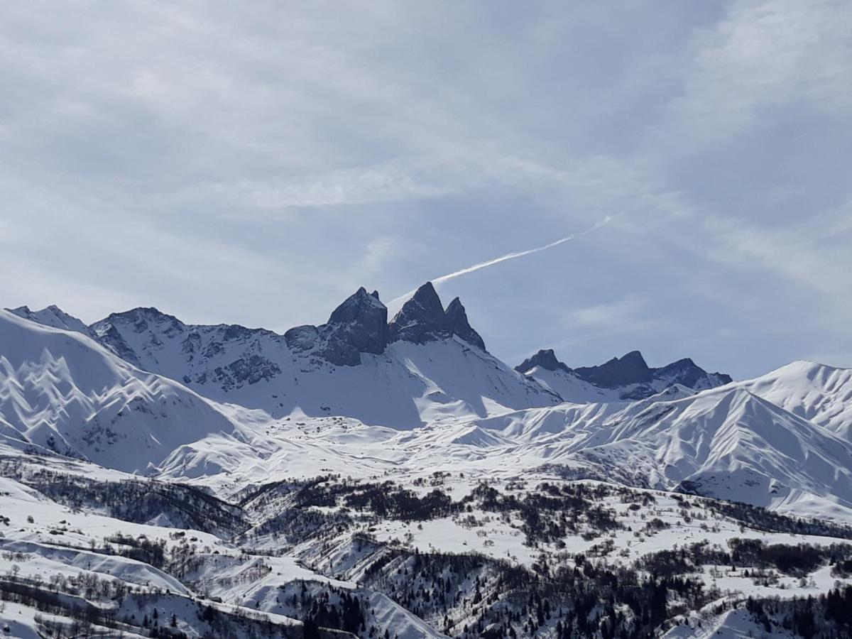 Vos Vacances A Albiez Montrond Buitenkant foto